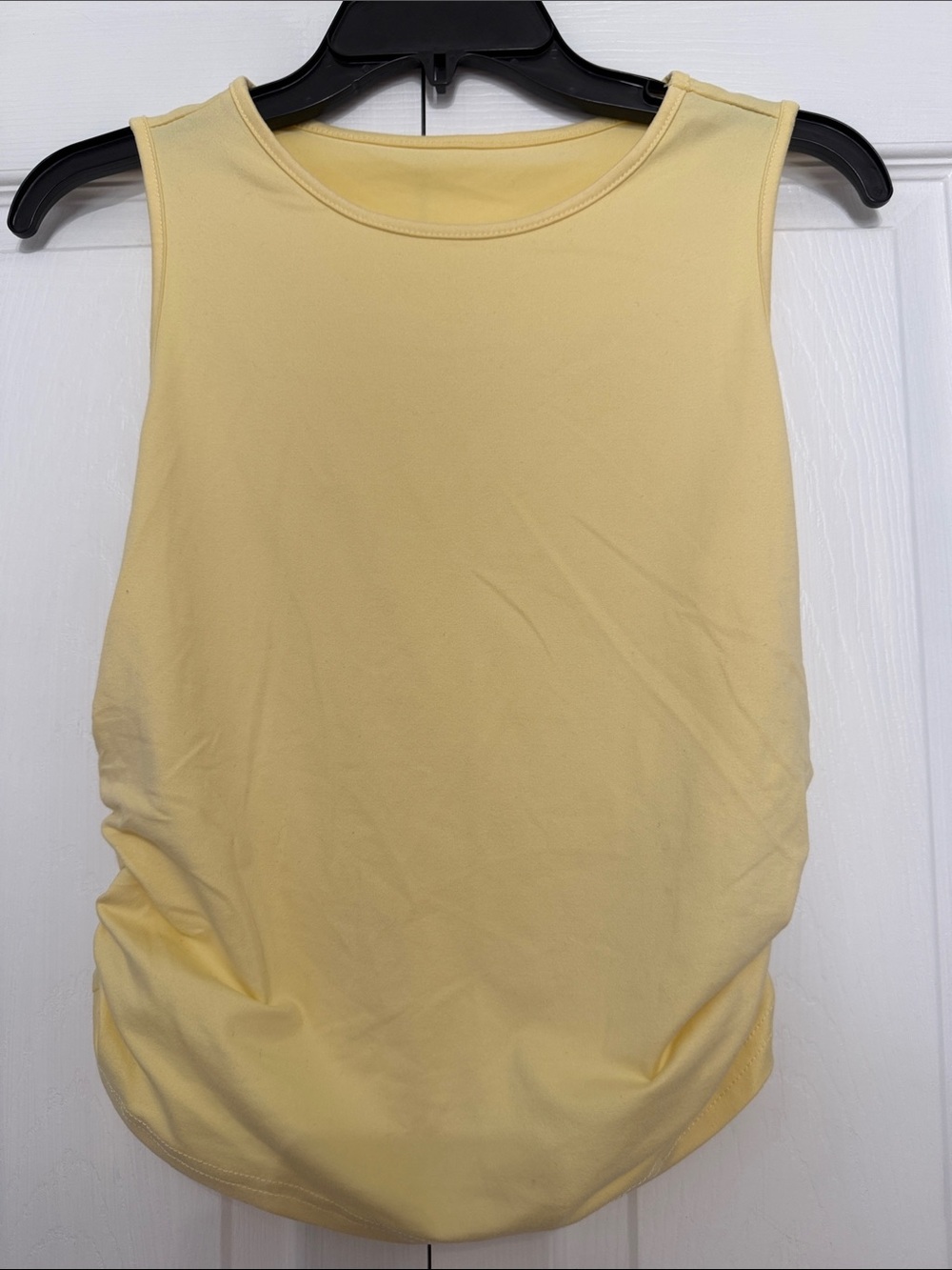 SHEIN Sleeveless Scoop Neck Tank Top - Pale Yellow